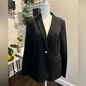 stunning Tommy Hilfiger jacket for women. Size 8(slim fit)